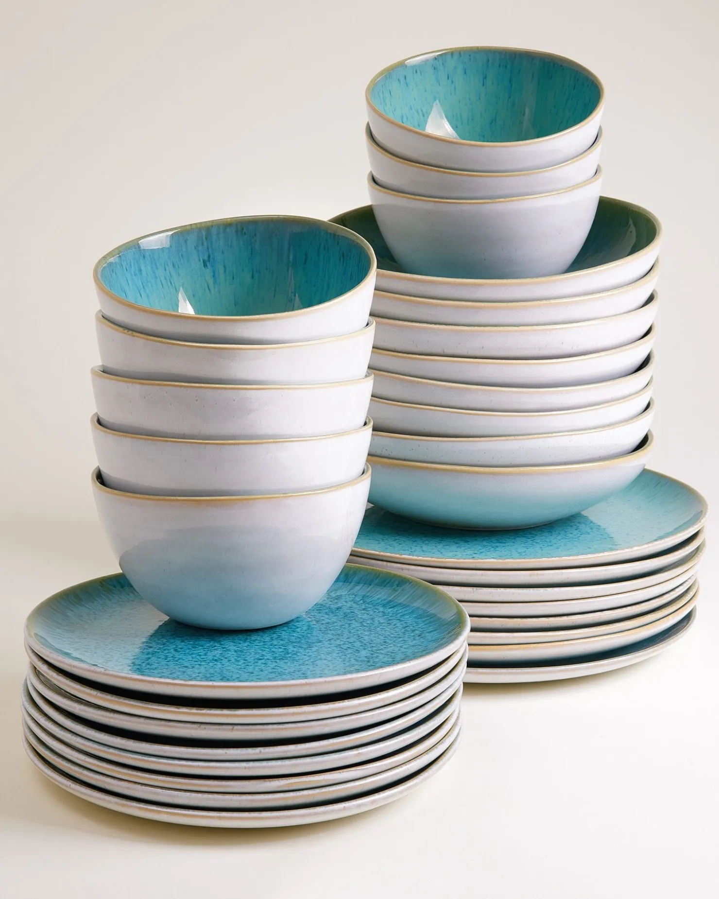 Motel a Miio Areia Geschirr-Set 32-teilig aqua