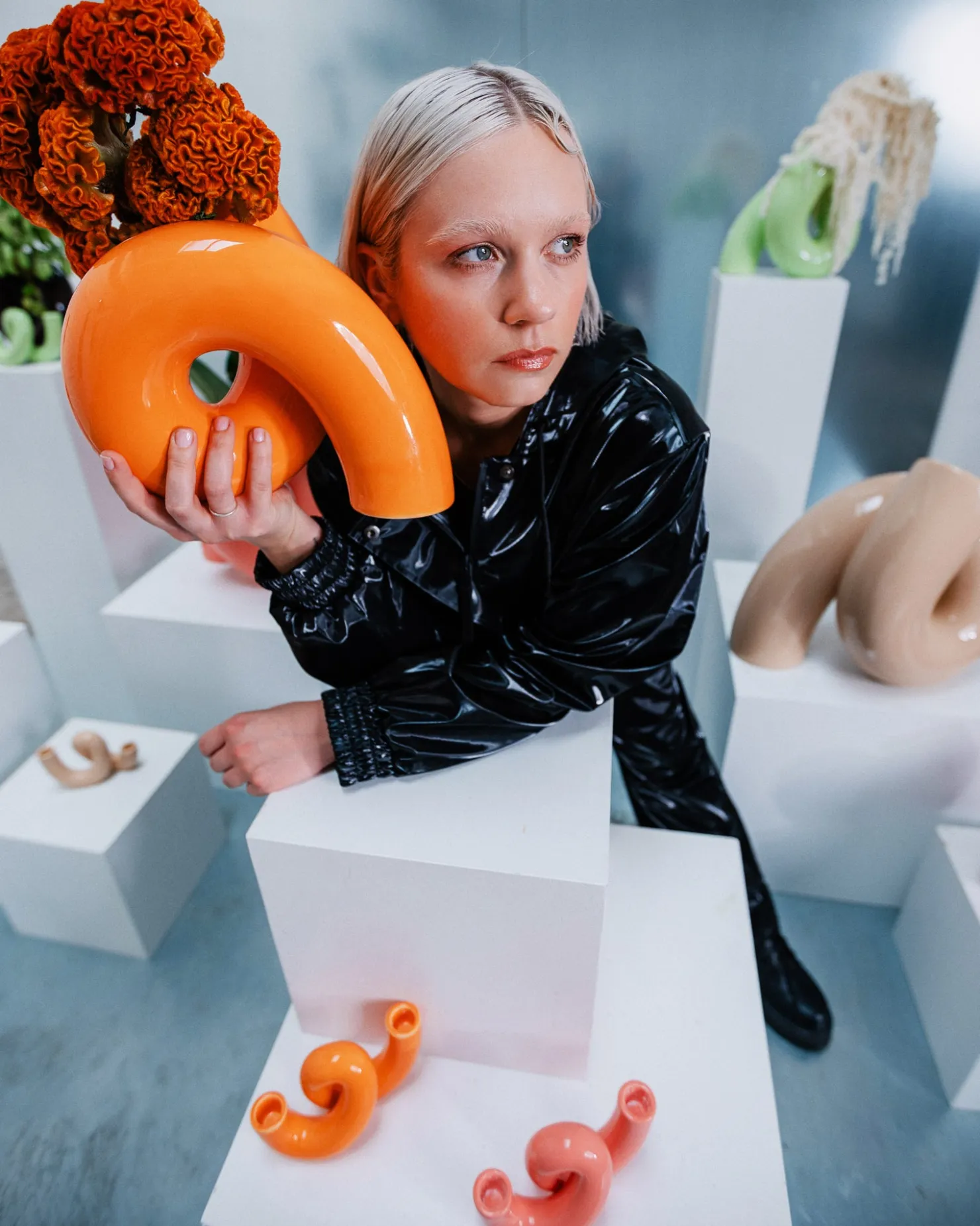 Motel a Miio MaM x Ju Schnee Vase L orange Clearance